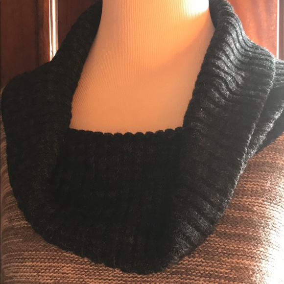 ๐ Cozy & Chic Cowl Neck Sweater Dress ๐ - Picture 5 of 7